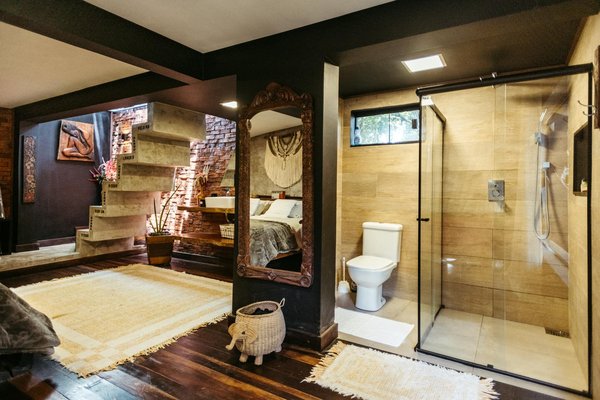 What Hidden Gems Can Be Discovered on a UK Tour?