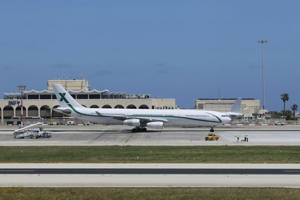 What Are the Historical Sites Worth Visiting in the UK?